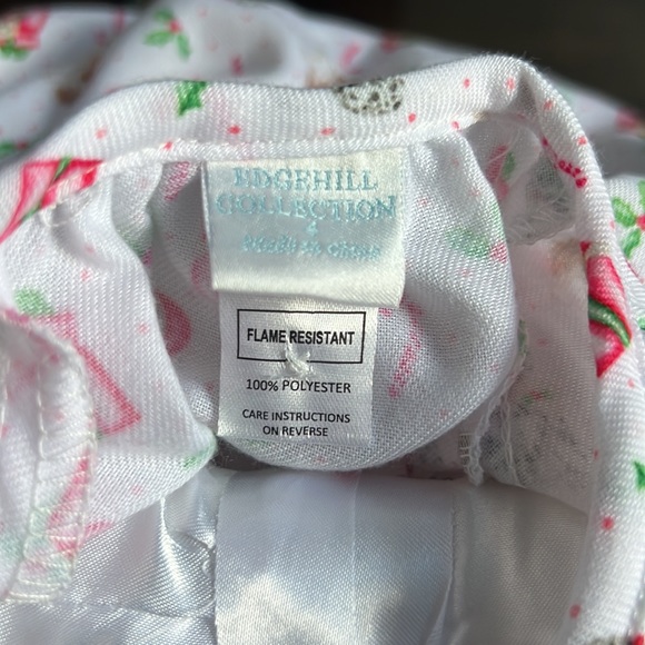 Edgehill Collection
Pearly Gates X Edgehill Collection Candy Cane Nightgown - Picture 9 of 11